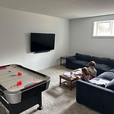 WardnerKoocanusa Retreat别墅 外观 照片